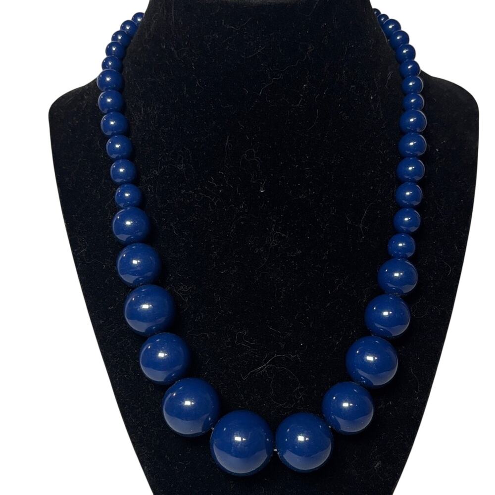 Vintage Cobalt Blue Graduated Glass Bead Necklace 18” w Extender Silver Tone